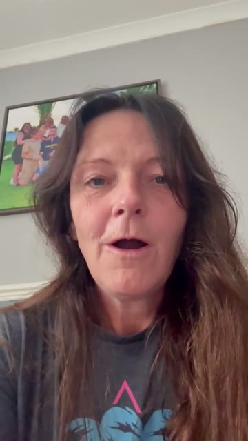Tania sharing their VlogBox review